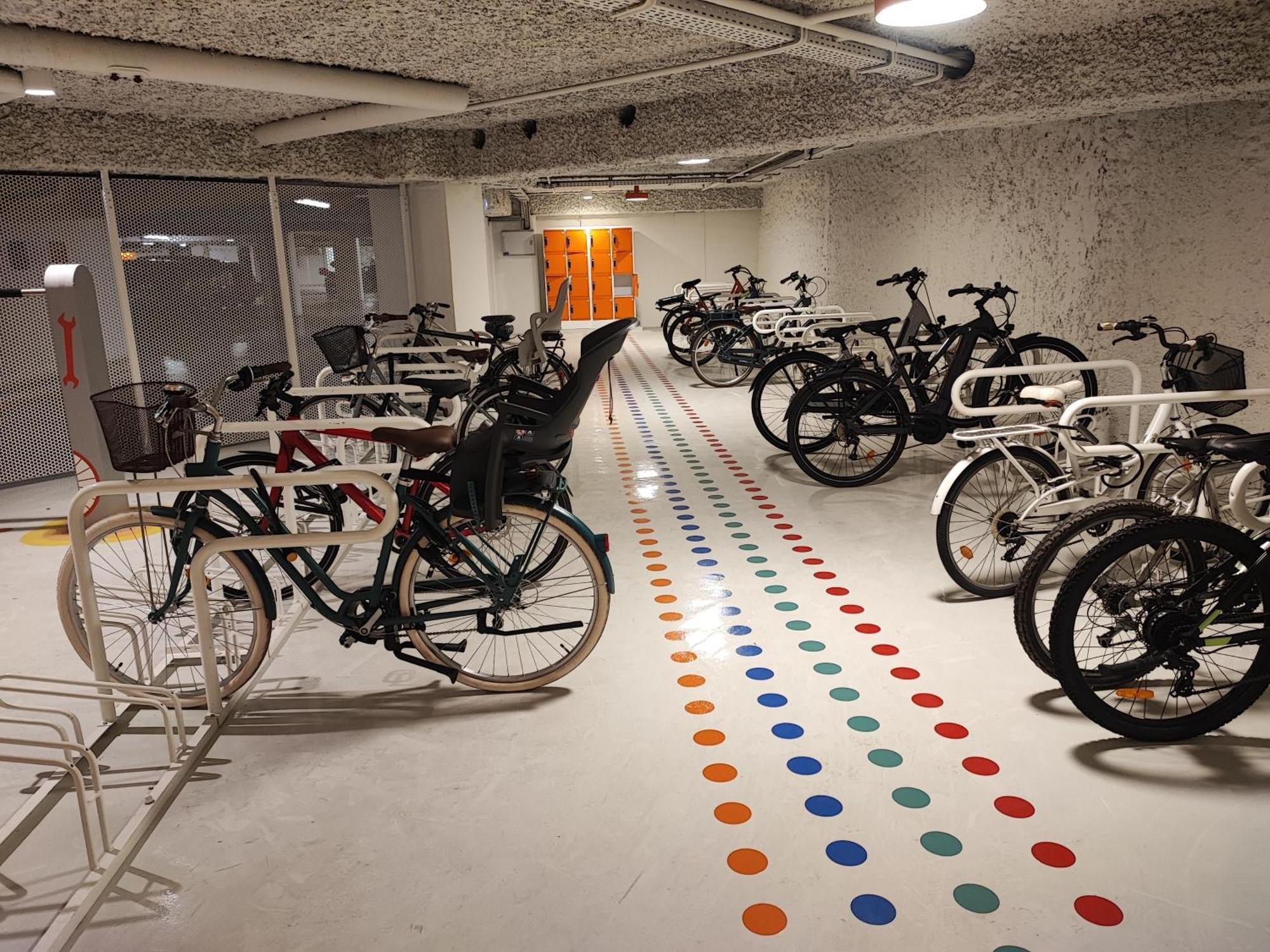شقة Duplex-Terrasse-Parking-Climatisation بوردو المظهر الخارجي الصورة